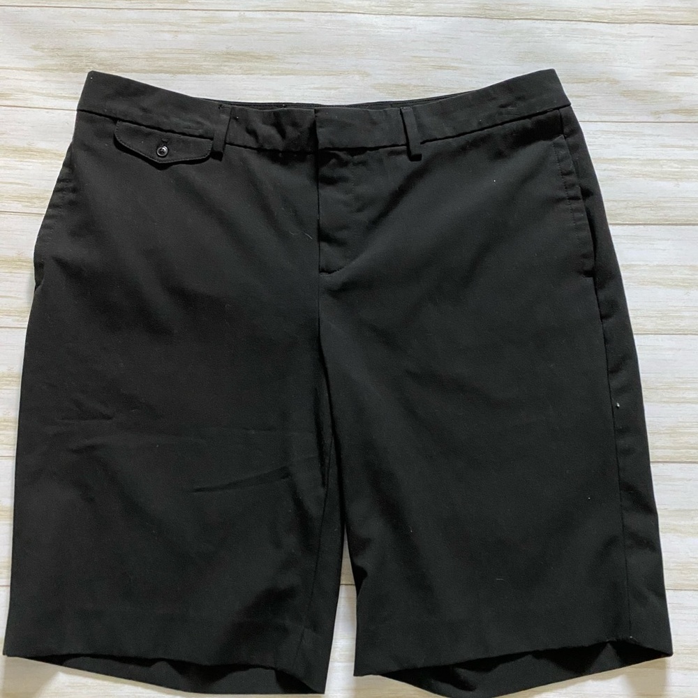 Women’s Gap black long shorts